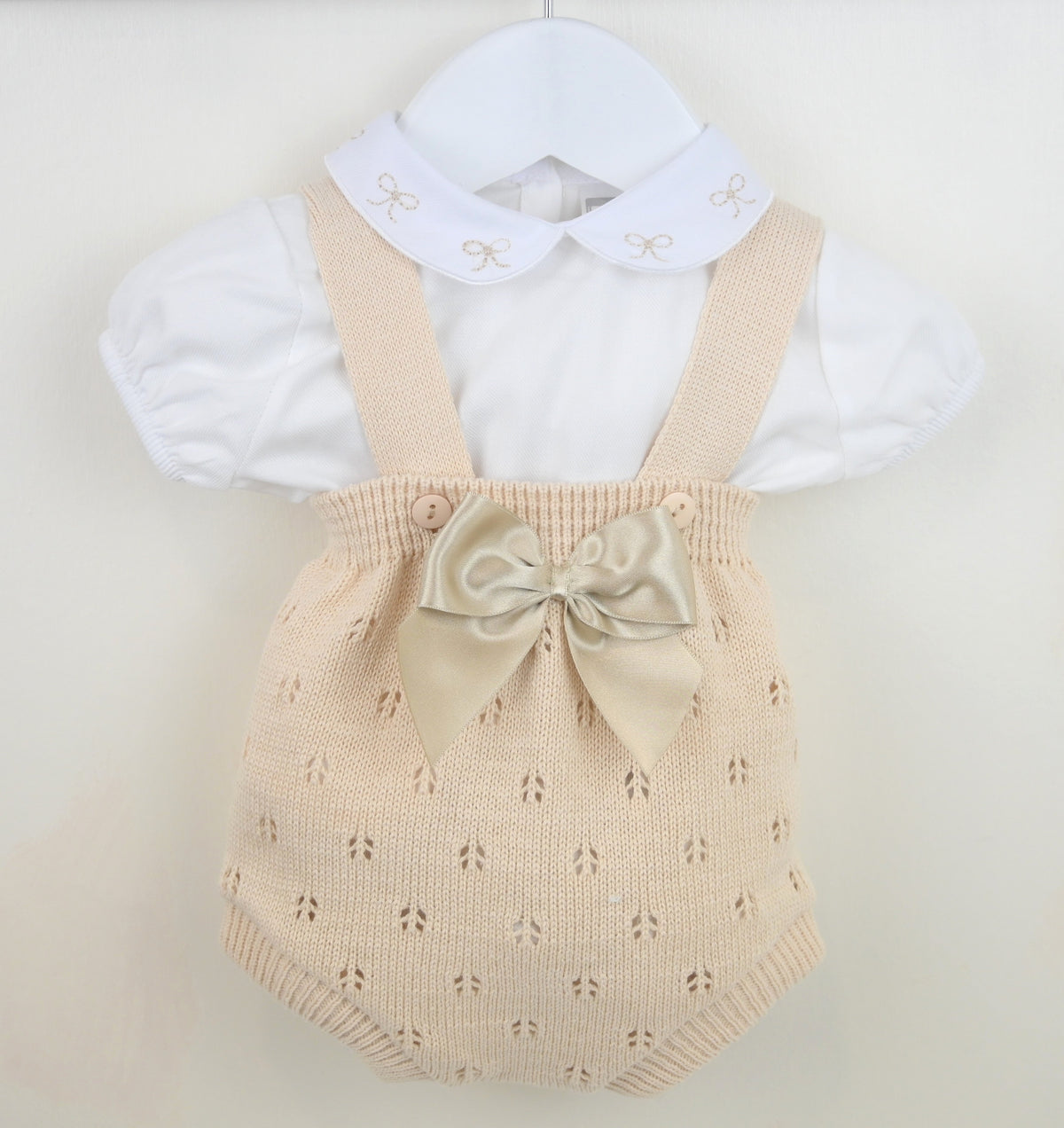 Suki Outfit Natural