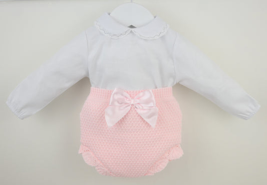 Victoria Outfit